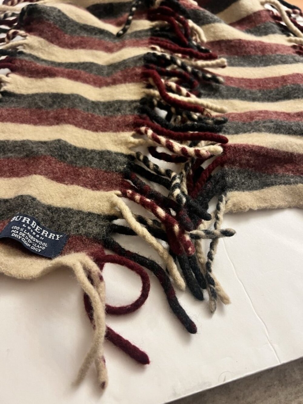 Burberry London Short Fringed Striped Lambswool Scarf - Picture 4 of 4